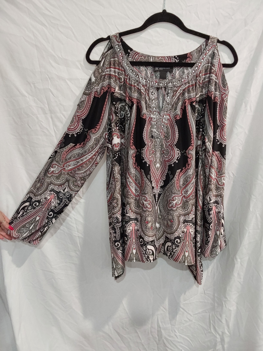 INC International Concepts Black and Pink Paisley Cold-Shoulder Blouse